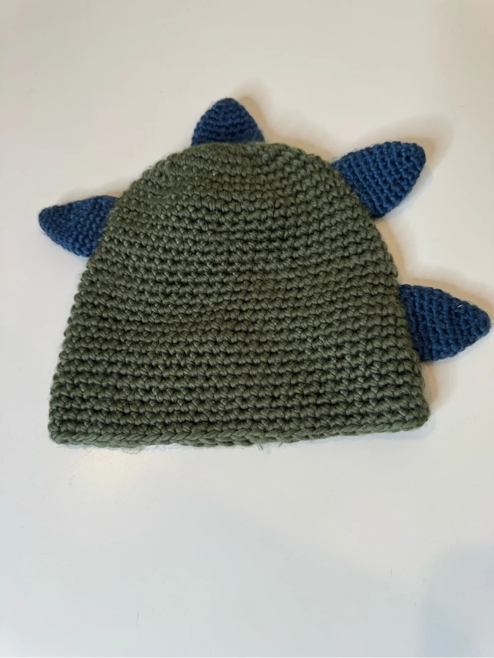 Krochet Kids Intl Handmade Dinosaur Beanie Green Blue Spikes